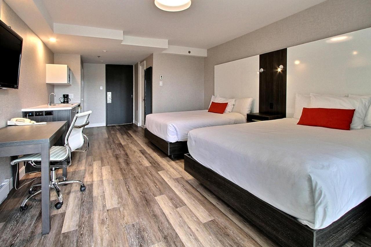 Standard Room, 2 Queen Beds,633325089:JPEG