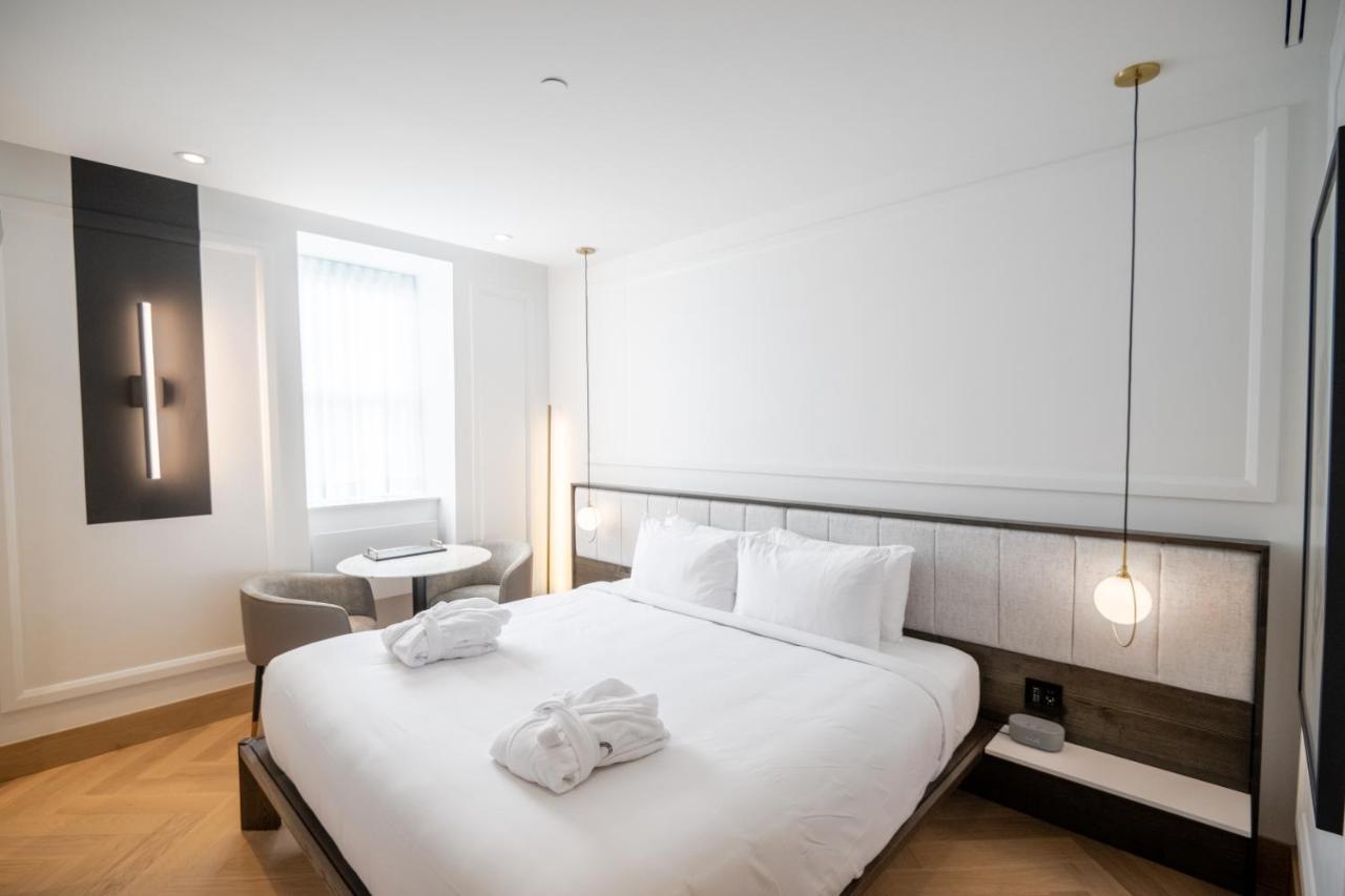 Standard Double Room,1319840413:JPEG