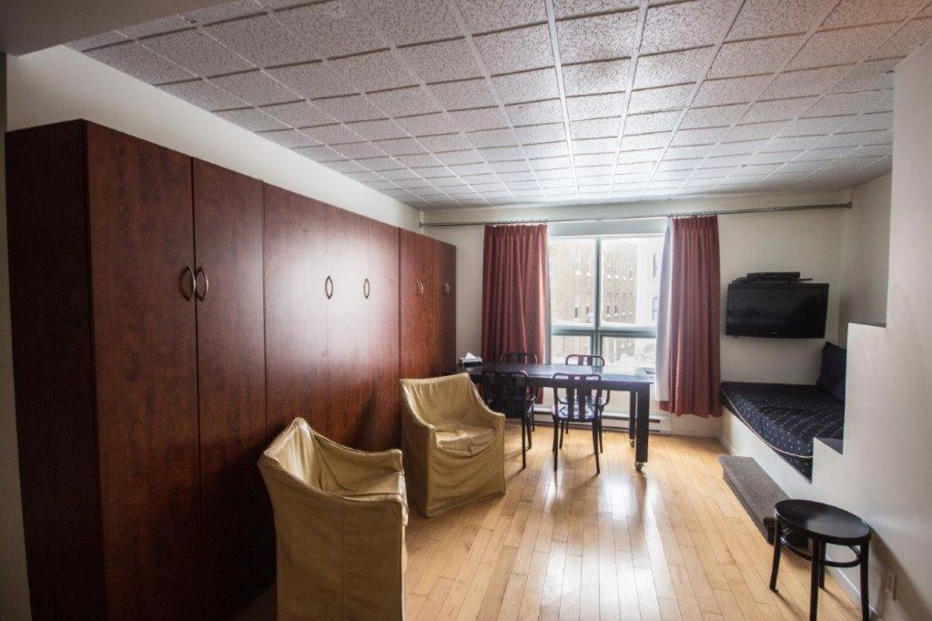 Large Double Room,1646903966:JPEG