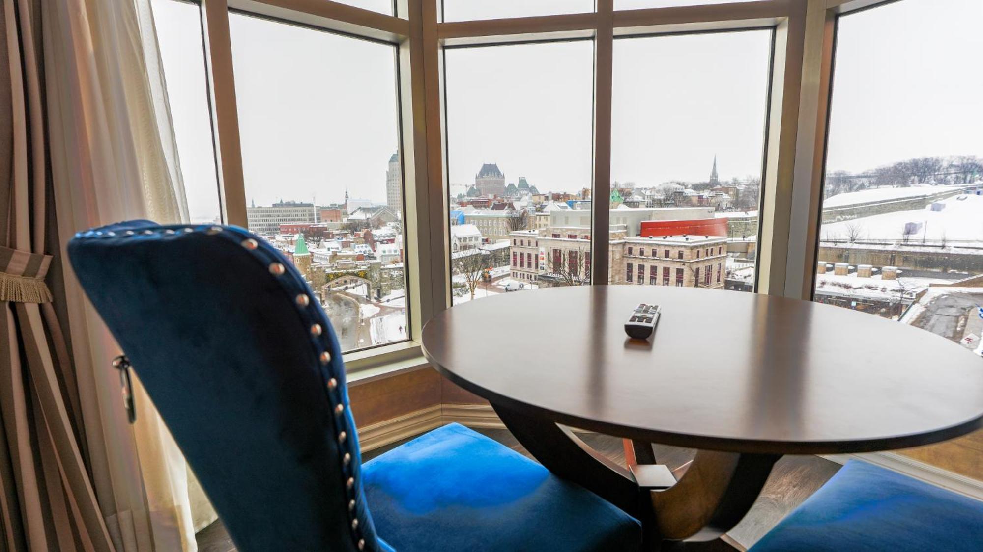 Suite con 1 Letto King-Size e Vista Città Panoramica