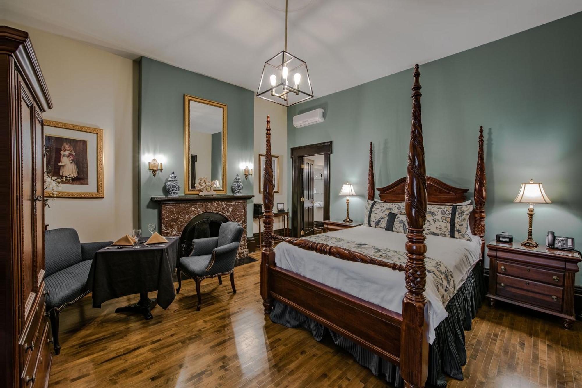 Prestige Queen Room Lower Floors,1771744031:JPEG