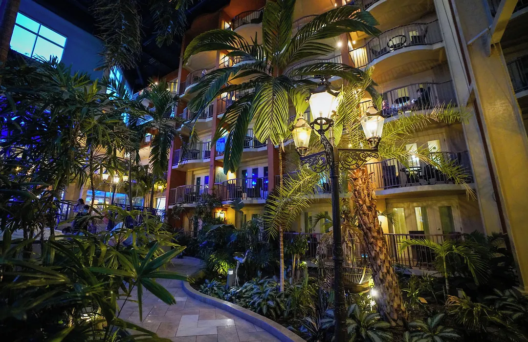 Lhotelquebec-1